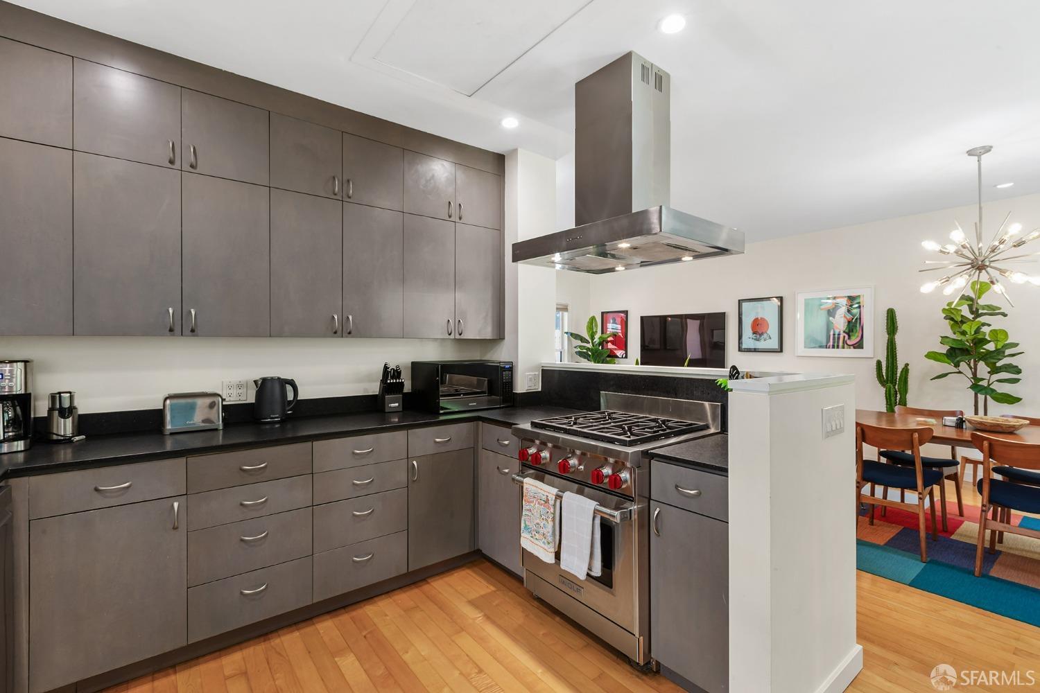 Detail Gallery Image 13 of 41 For 328 Harriet St, San Francisco,  CA 94103 - 2 Beds | 2 Baths