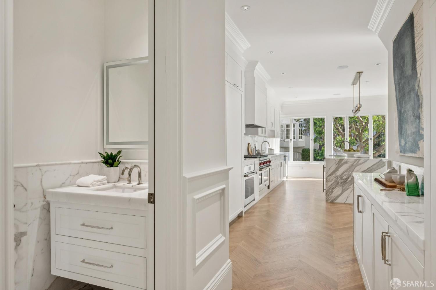 Detail Gallery Image 25 of 94 For 3300 Jackson St, San Francisco,  CA 94118 - 5 Beds | 6/2 Baths