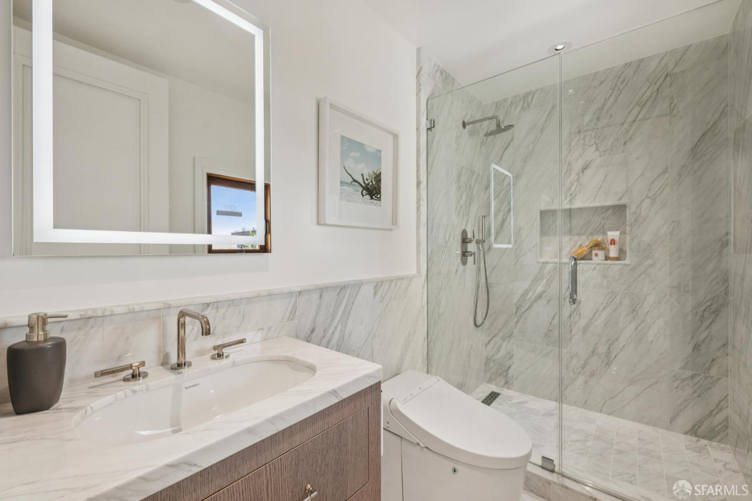 Detail Gallery Image 76 of 94 For 3300 Jackson St, San Francisco,  CA 94118 - 5 Beds | 6/2 Baths