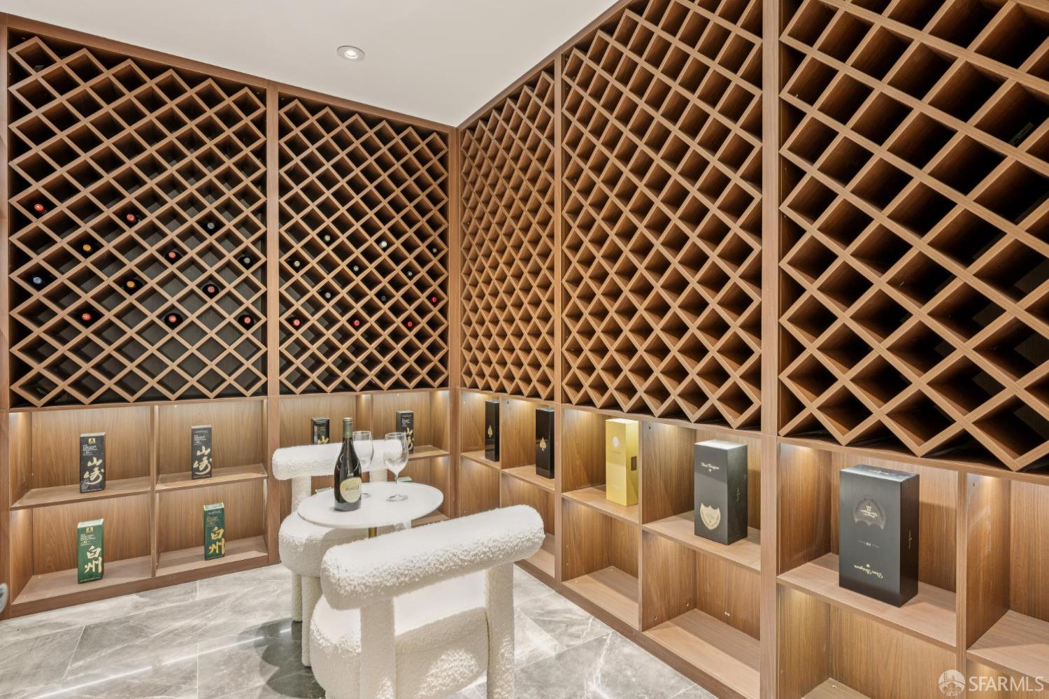 Detail Gallery Image 82 of 94 For 3300 Jackson St, San Francisco,  CA 94118 - 5 Beds | 6/2 Baths