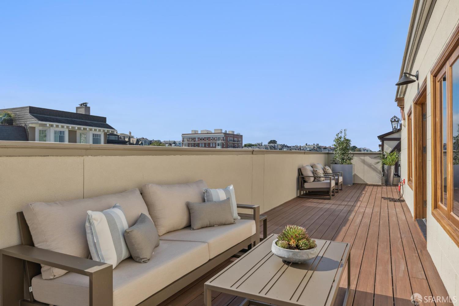 Detail Gallery Image 70 of 94 For 3300 Jackson St, San Francisco,  CA 94118 - 5 Beds | 6/2 Baths