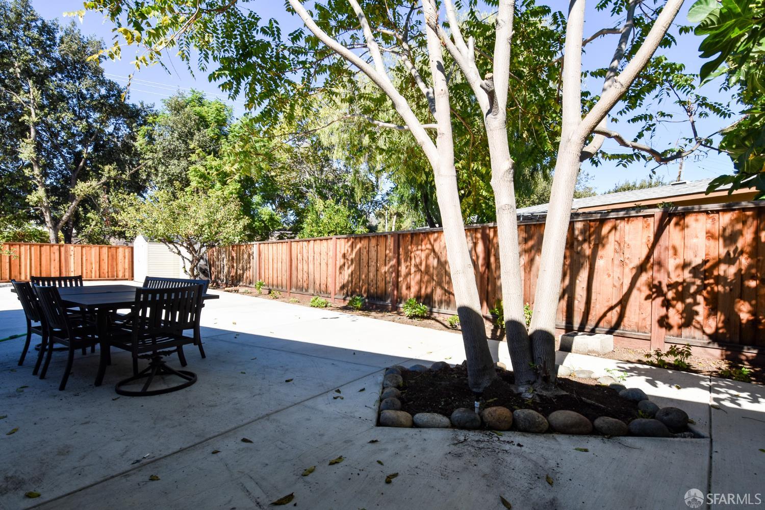 Detail Gallery Image 14 of 16 For 1099 Bradford Dr a,  Sunnyvale,  CA 94089 - 3 Beds | 1 Baths
