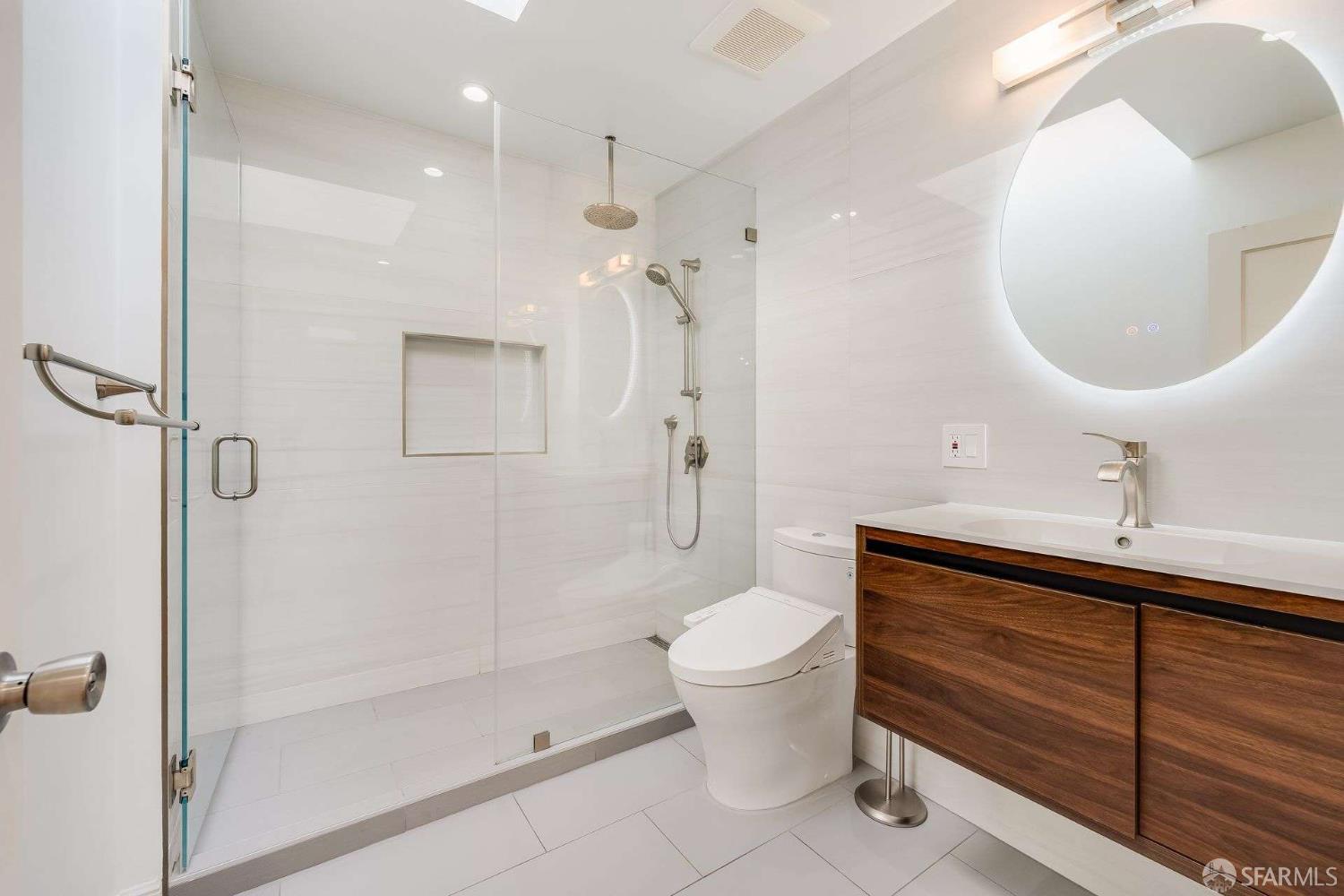 Detail Gallery Image 13 of 34 For 66 Arleta Ave, San Francisco,  CA 94134 - 2 Beds | 2 Baths