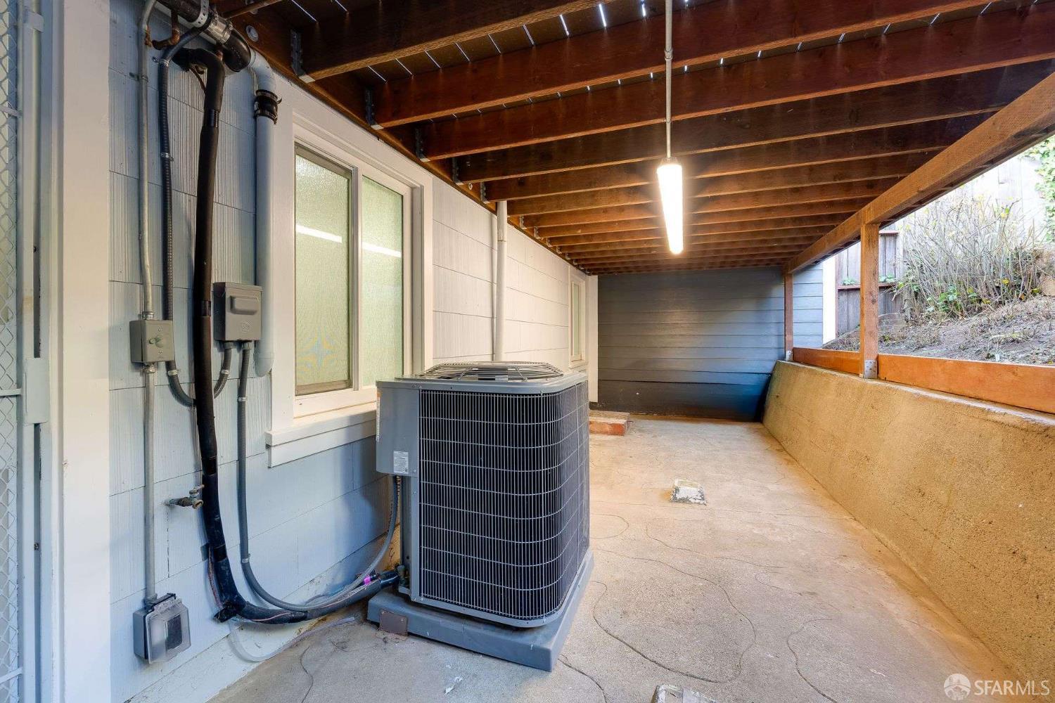 Detail Gallery Image 29 of 34 For 66 Arleta Ave, San Francisco,  CA 94134 - 2 Beds | 2 Baths