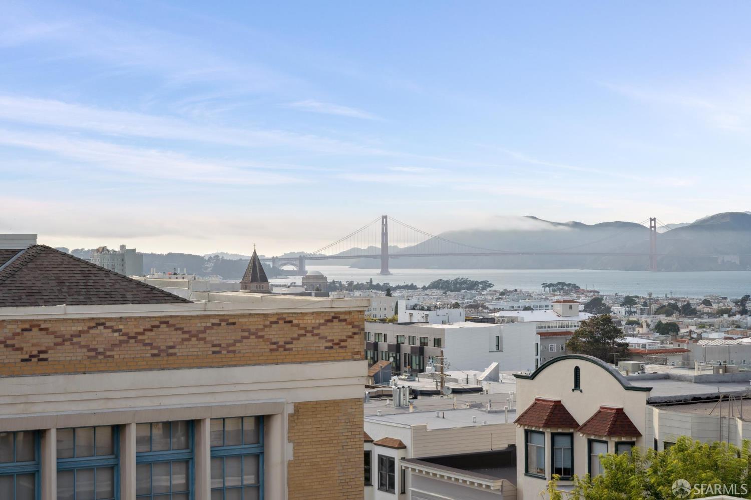 Detail Gallery Image 22 of 33 For 1449 Hyde St #2,  San Francisco,  CA 94109 - 1 Beds | 1 Baths