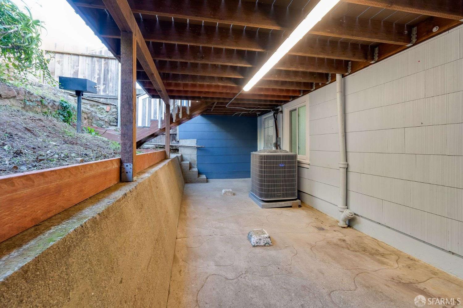 Detail Gallery Image 30 of 34 For 66 Arleta Ave, San Francisco,  CA 94134 - 2 Beds | 2 Baths