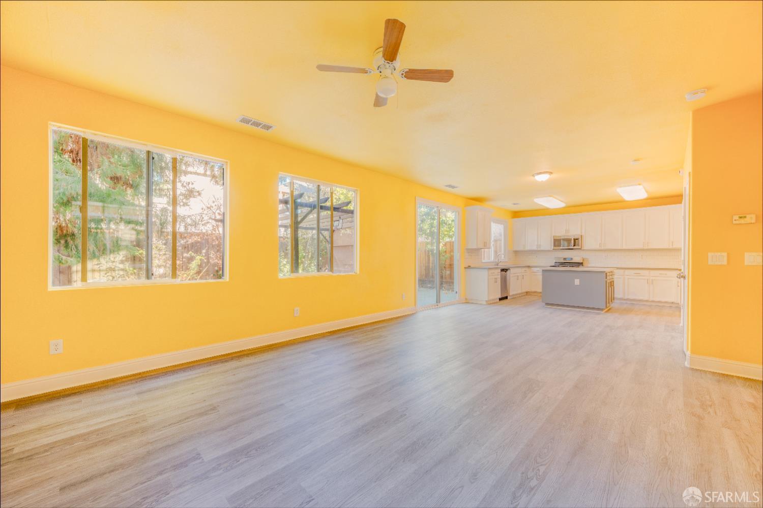 Detail Gallery Image 32 of 92 For 5476 Summerfield Dr, Antioch,  CA 94531 - 5 Beds | 3 Baths