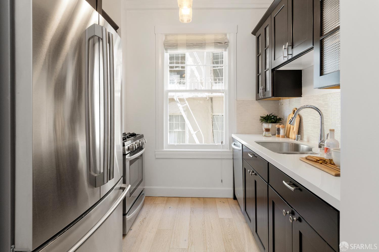 Detail Gallery Image 15 of 25 For 2090 Pacific Ave #406,  San Francisco,  CA 94109 - 1 Beds | 1 Baths