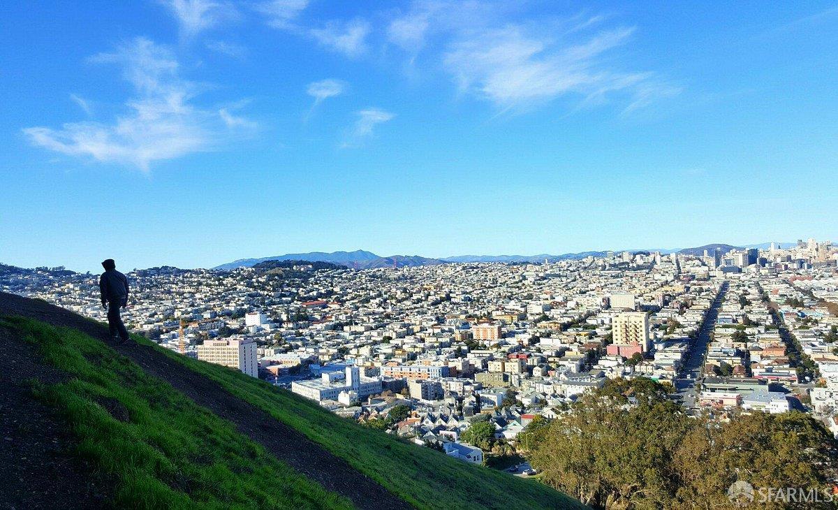 Detail Gallery Image 5 of 5 For 3027 26th St, San Francisco,  CA 94110 - – Beds | – Baths