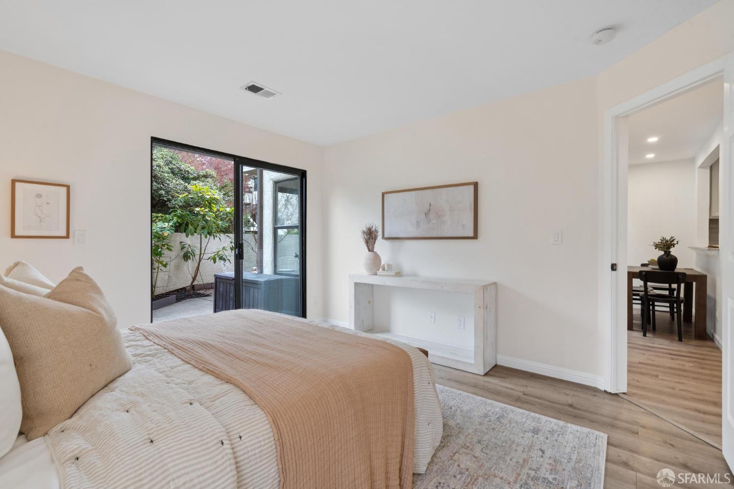 Detail Gallery Image 9 of 29 For 111 N Villa Way, Walnut Creek,  CA 94595 - 2 Beds | 2 Baths