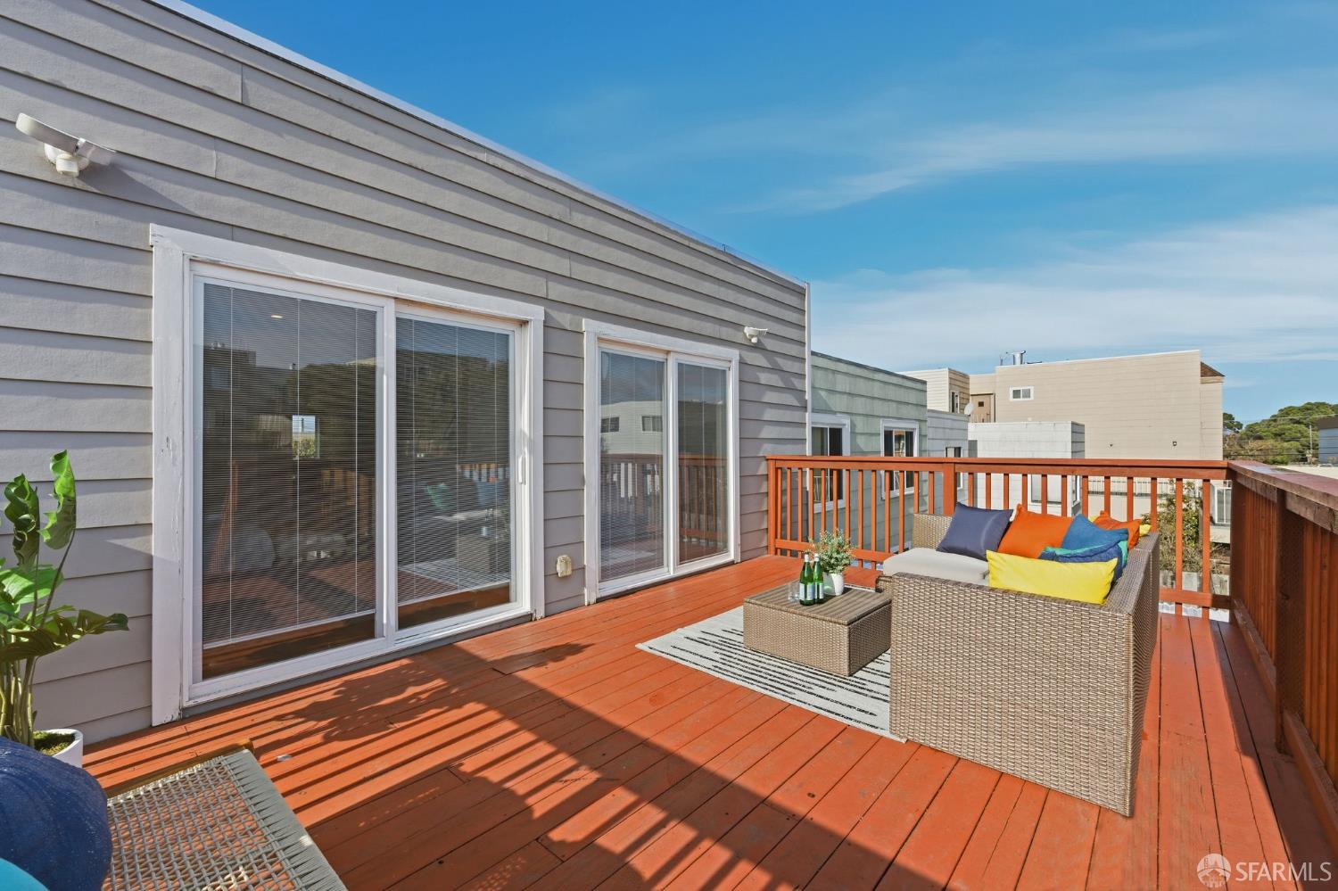 Detail Gallery Image 25 of 31 For 1822 27th Ave, San Francisco,  CA 94122 - 4 Beds | 4 Baths