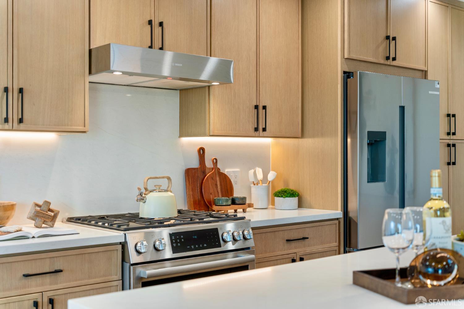 Detail Gallery Image 6 of 54 For 55 Jules Ave, San Francisco,  CA 94112 - 3 Beds | 3 Baths