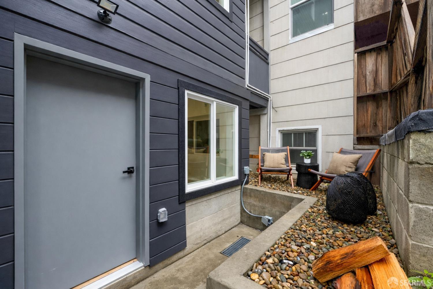 Photo #12: 425092590 Listing: Photo #12