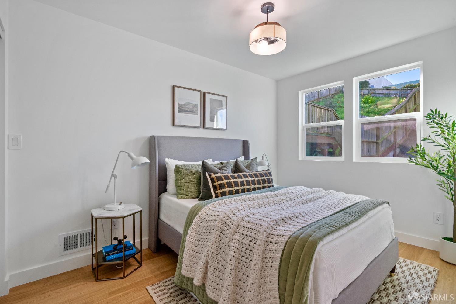 Detail Gallery Image 25 of 54 For 55 Jules Ave, San Francisco,  CA 94112 - 3 Beds | 3 Baths