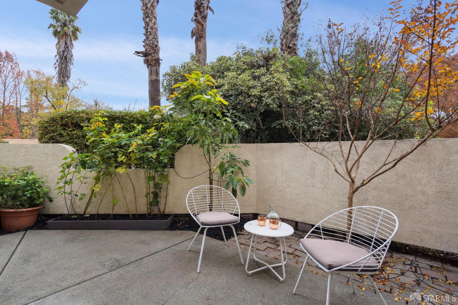 Detail Gallery Image 23 of 29 For 111 N Villa Way, Walnut Creek,  CA 94595 - 2 Beds | 2 Baths