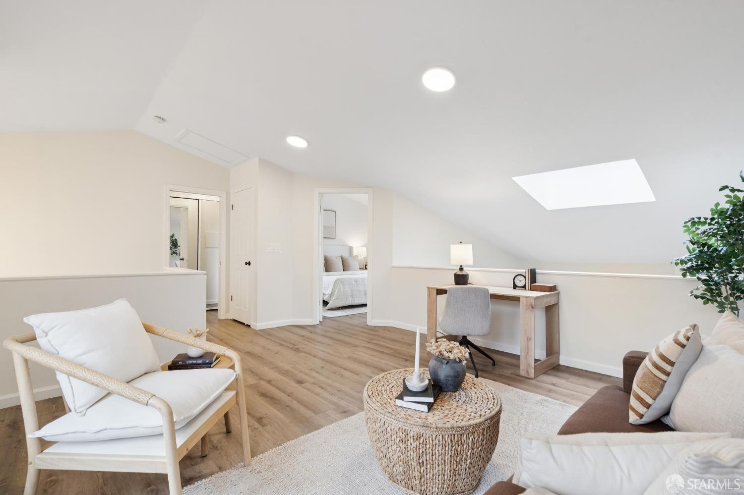 Detail Gallery Image 15 of 29 For 111 N Villa Way, Walnut Creek,  CA 94595 - 2 Beds | 2 Baths