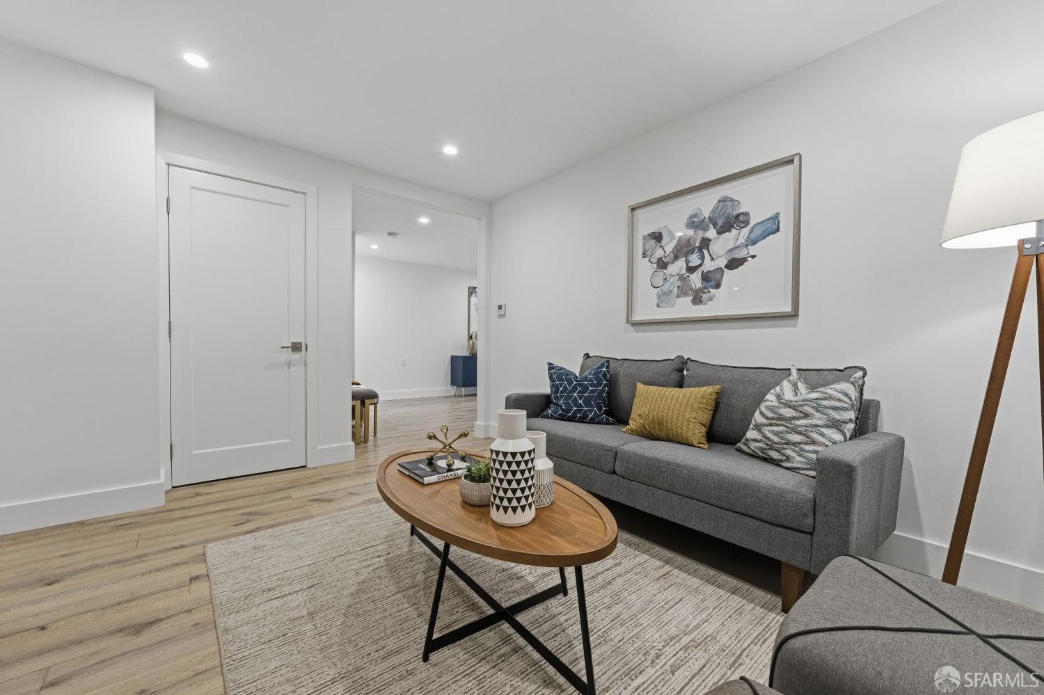 Detail Gallery Image 18 of 31 For 1822 27th Ave, San Francisco,  CA 94122 - 4 Beds | 4 Baths