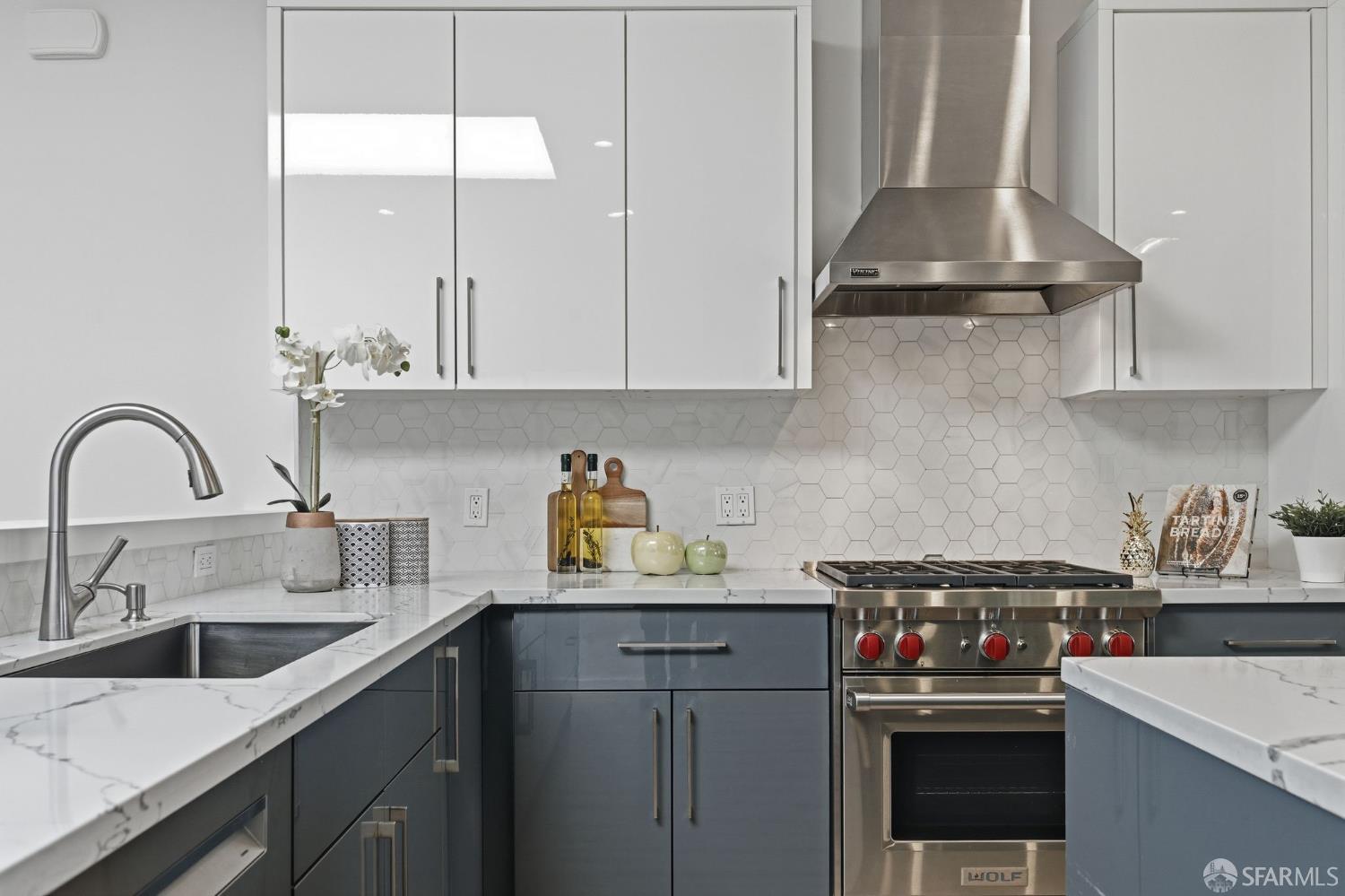 Detail Gallery Image 9 of 31 For 1822 27th Ave, San Francisco,  CA 94122 - 4 Beds | 4 Baths