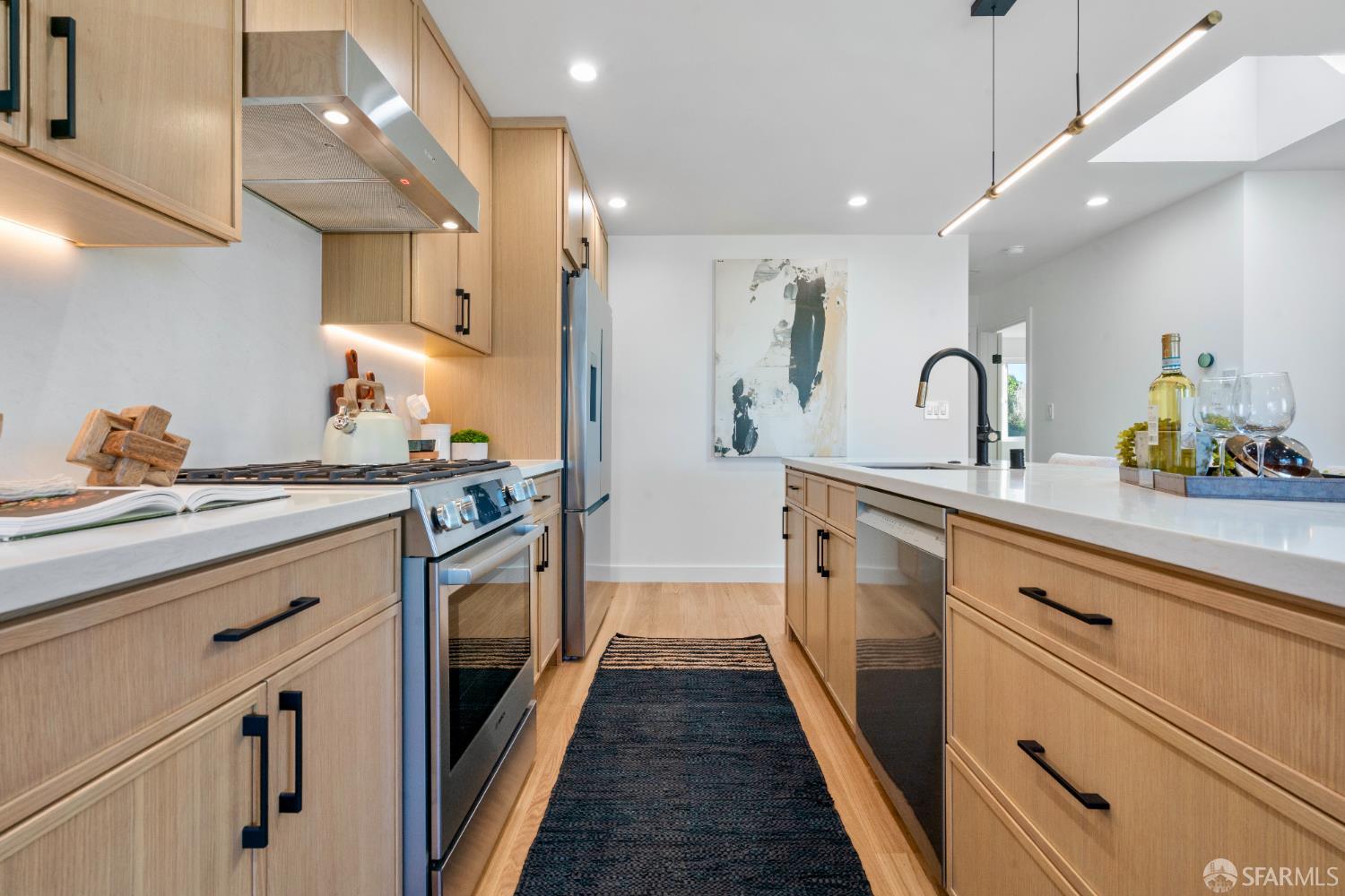 Detail Gallery Image 12 of 54 For 55 Jules Ave, San Francisco,  CA 94112 - 3 Beds | 3 Baths