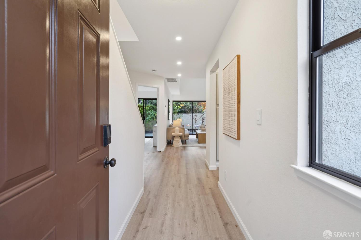 Detail Gallery Image 24 of 29 For 111 N Villa Way, Walnut Creek,  CA 94595 - 2 Beds | 2 Baths