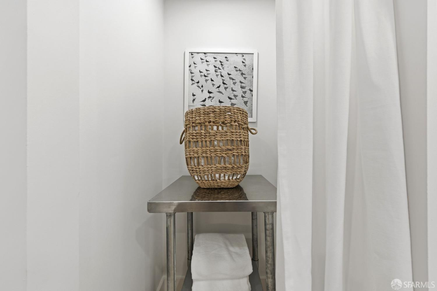 Photo #11: 425092590 Listing: Photo #11