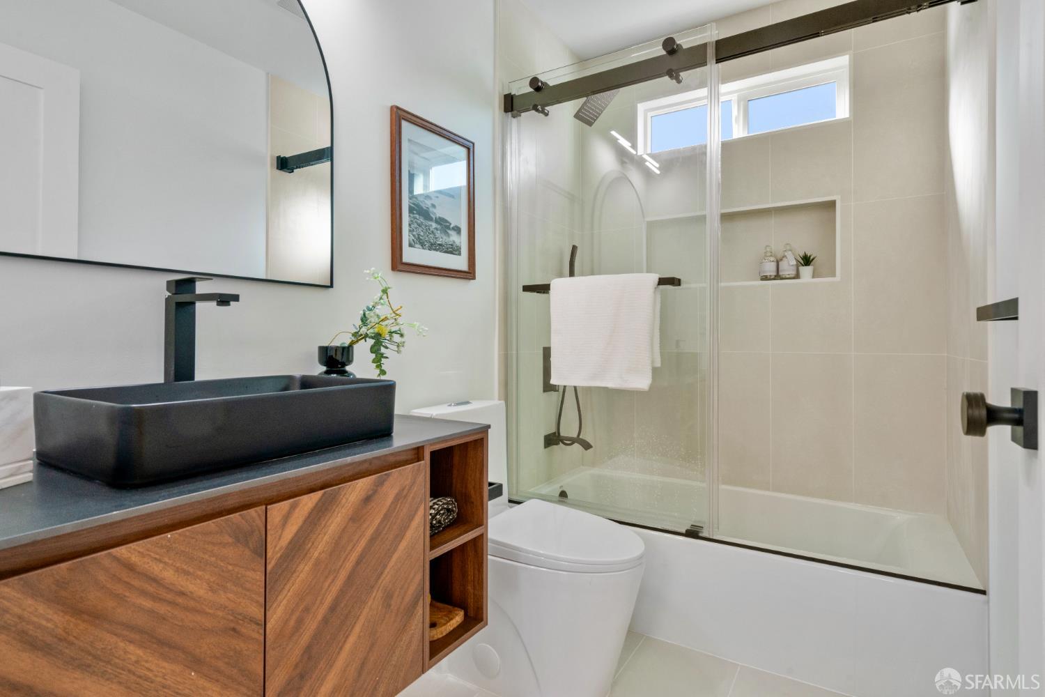 Detail Gallery Image 26 of 54 For 55 Jules Ave, San Francisco,  CA 94112 - 3 Beds | 3 Baths