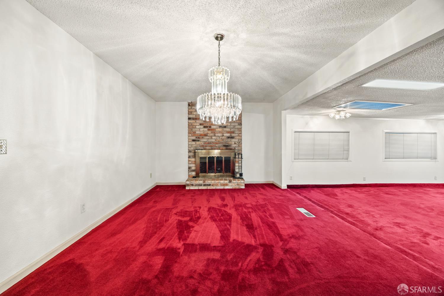 Detail Gallery Image 8 of 25 For 1202 Alamo Way, Pittsburg,  CA 94565 - 4 Beds | 2 Baths