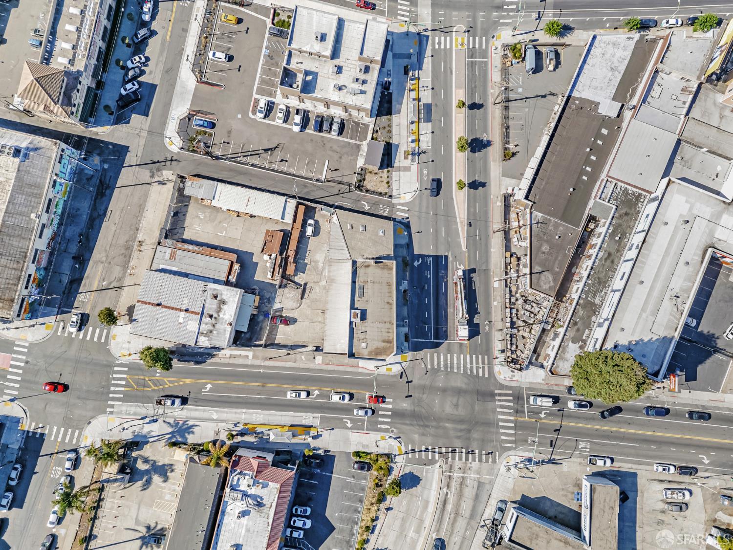 Detail Gallery Image 36 of 37 For 1401 International Blvd, Oakland,  CA 94132 - – Beds | – Baths