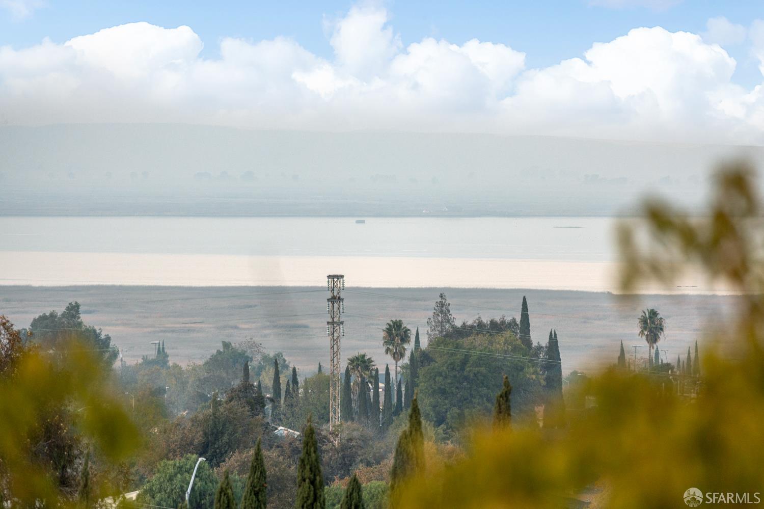 Detail Gallery Image 18 of 25 For 1202 Alamo Way, Pittsburg,  CA 94565 - 4 Beds | 2 Baths