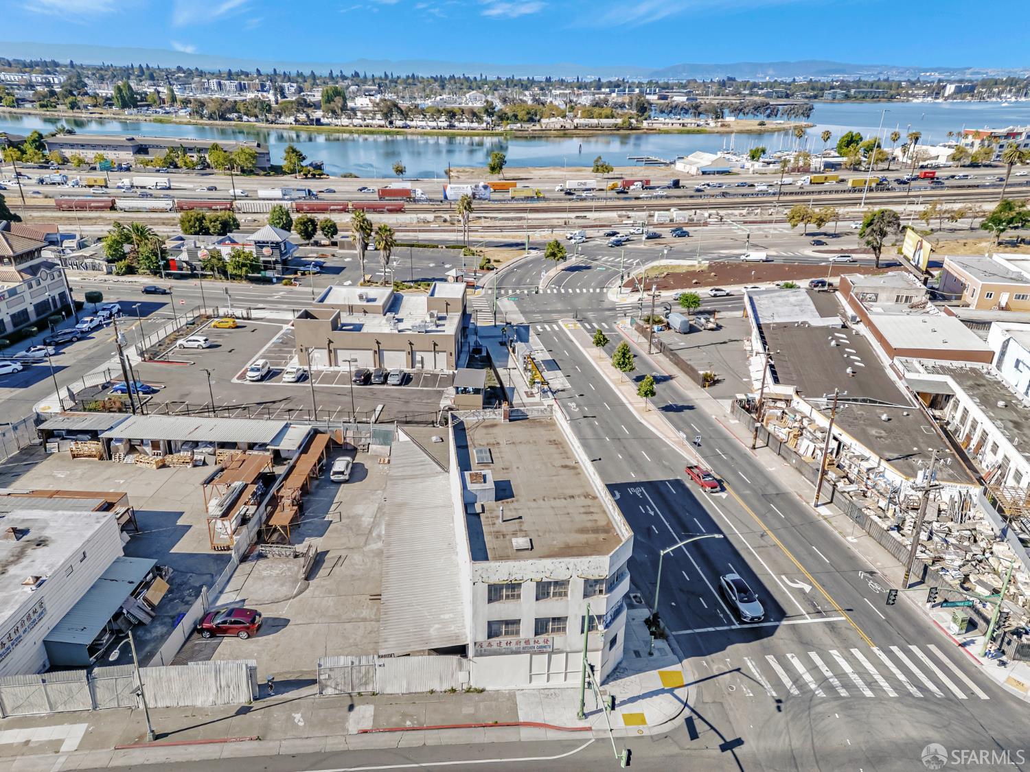 Detail Gallery Image 29 of 37 For 1401 International Blvd, Oakland,  CA 94132 - – Beds | – Baths