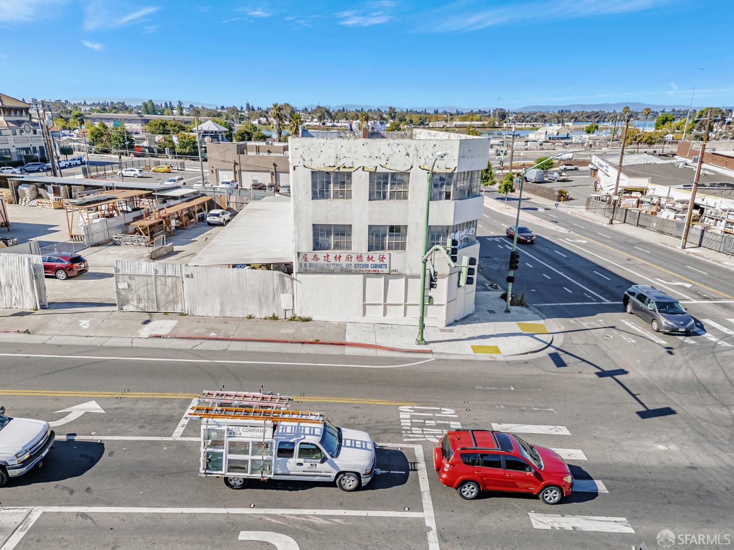 Detail Gallery Image 2 of 37 For 1401 International Blvd, Oakland,  CA 94132 - – Beds | – Baths