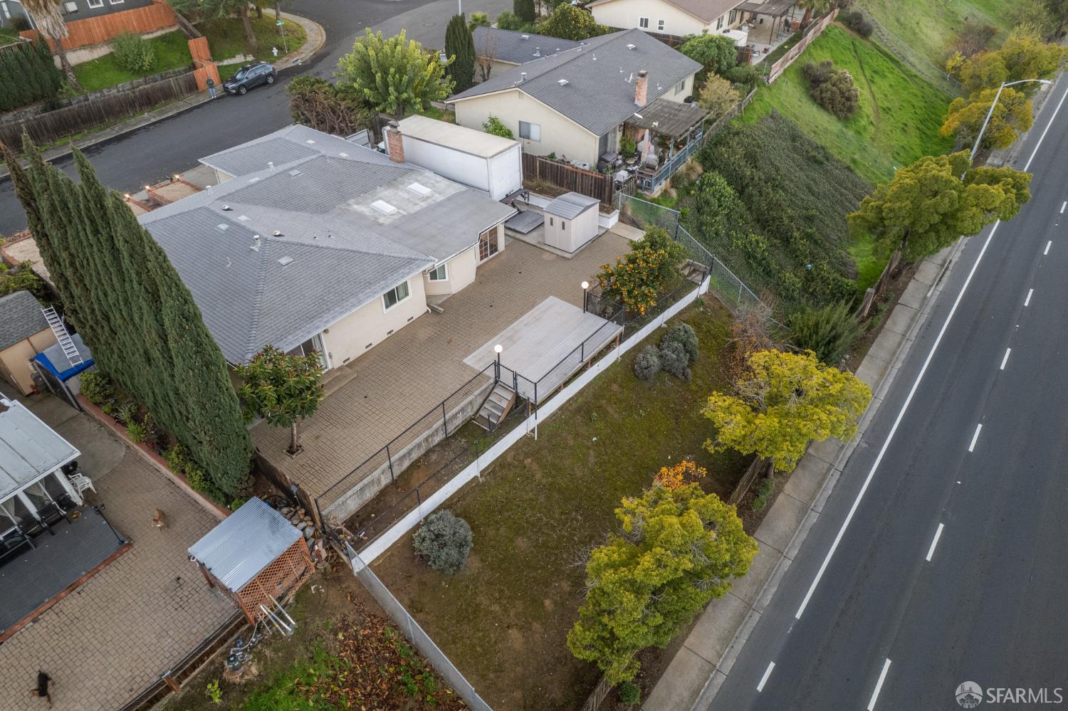 Detail Gallery Image 21 of 25 For 1202 Alamo Way, Pittsburg,  CA 94565 - 4 Beds | 2 Baths