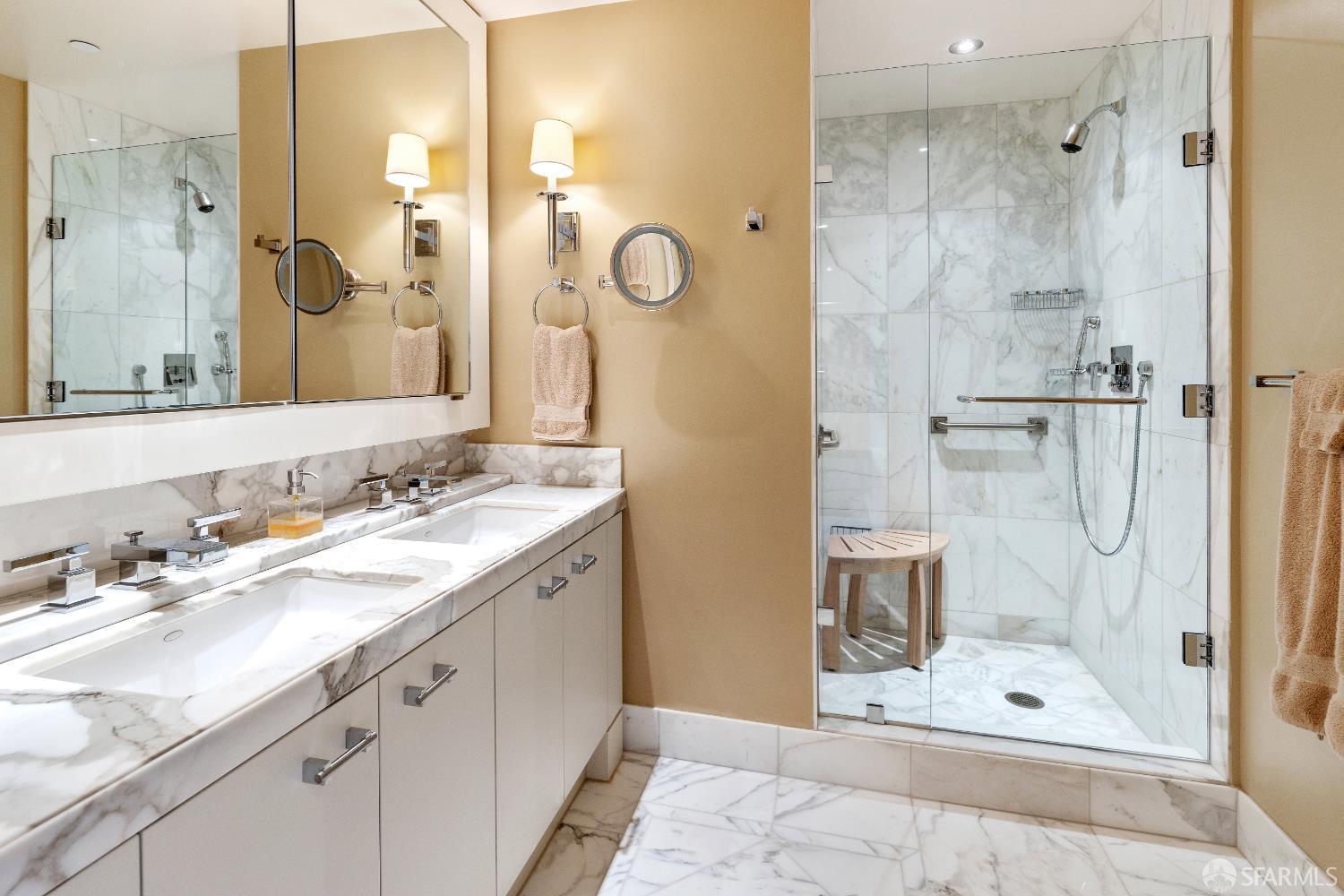 Photo #21: 425092670 Listing: Photo #21