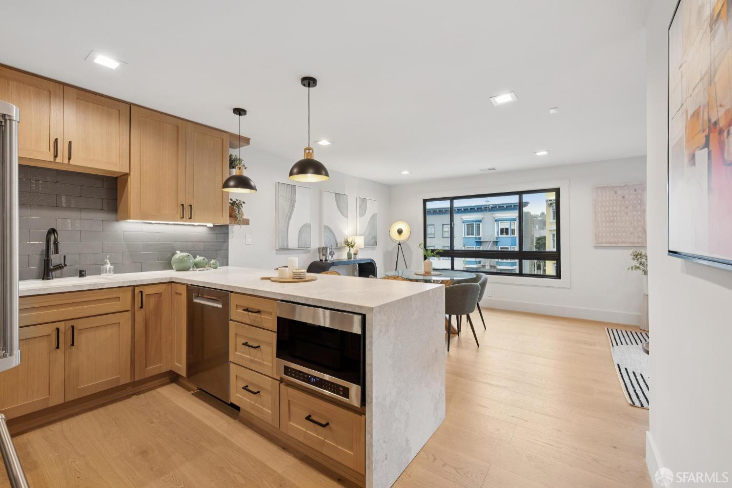 1373 Broadway Street