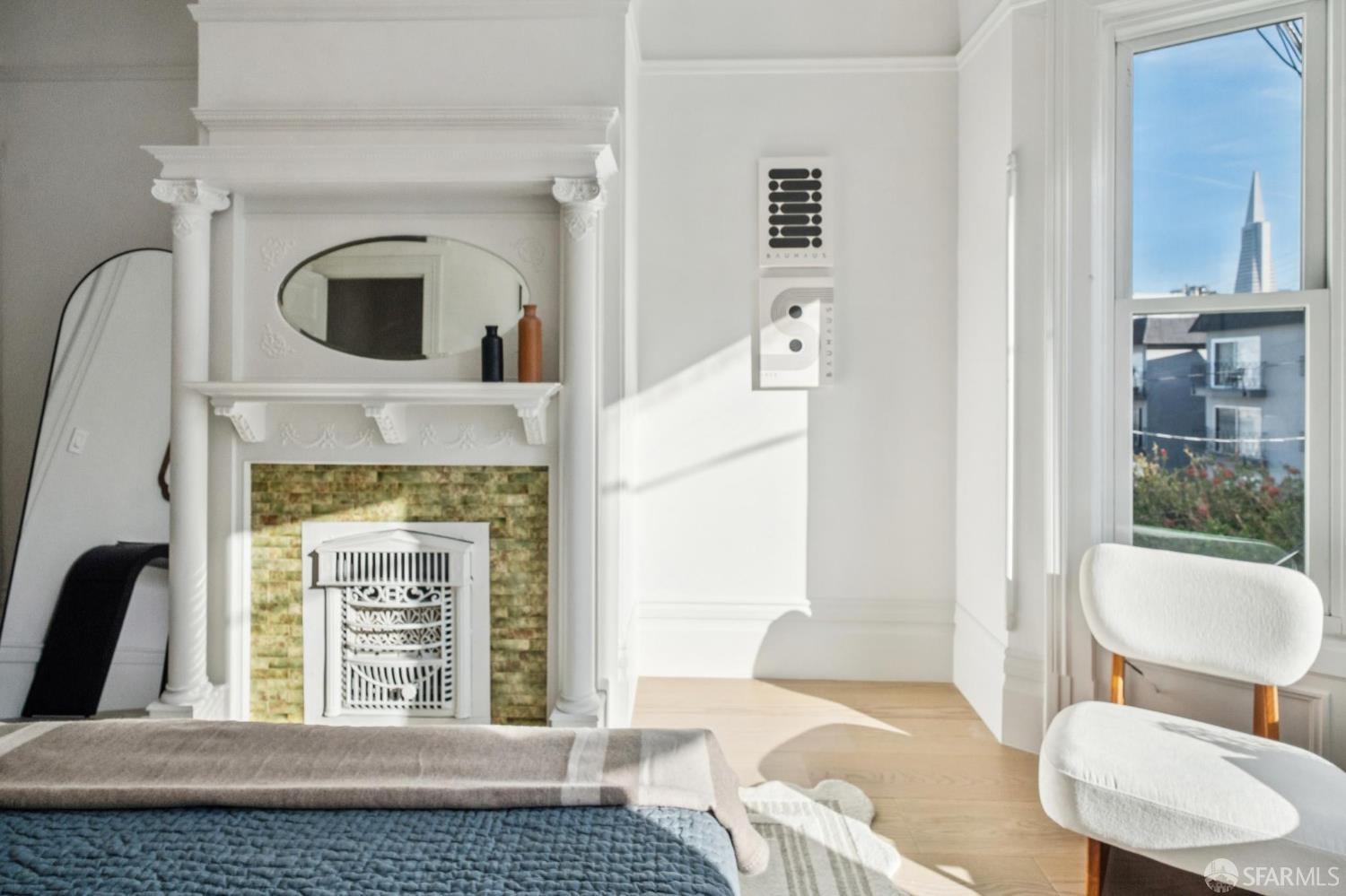 Detail Gallery Image 16 of 26 For 782 Green St, San Francisco,  CA 94133 - 3 Beds | 1 Baths