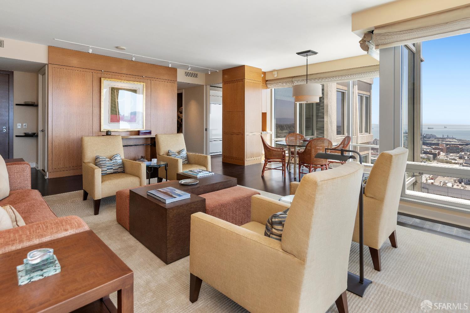 Photo #11: 425092670 Listing: Photo #11