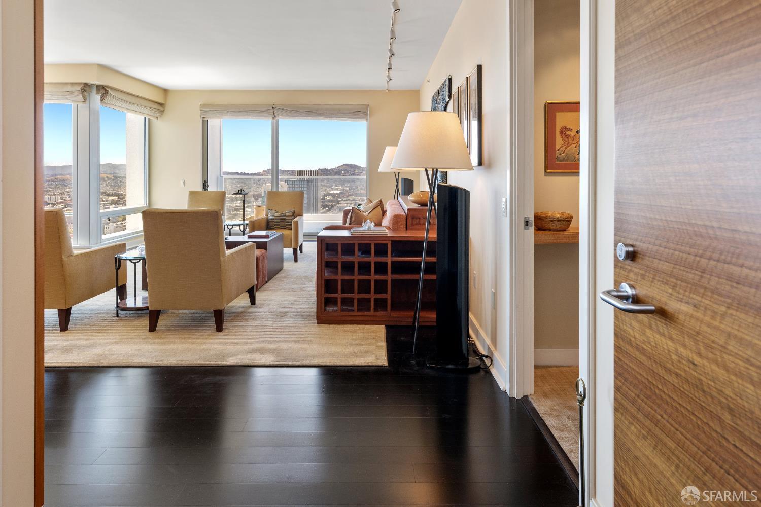 Photo #6: 425092670 Listing: Photo #6