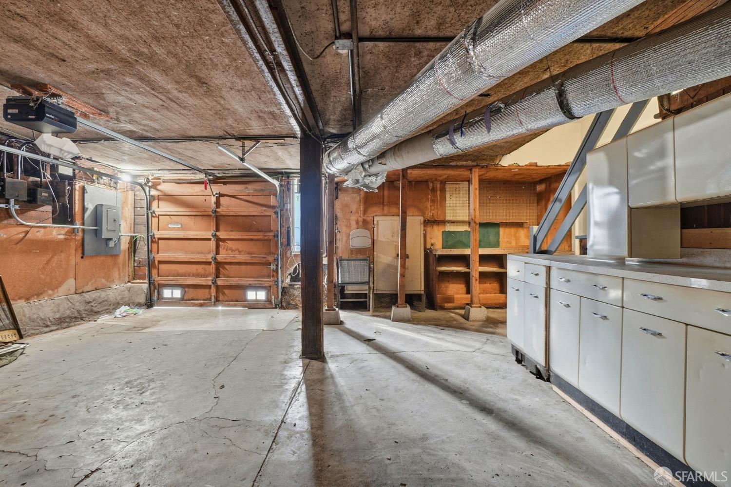 Detail Gallery Image 63 of 89 For 54 Norton St, San Francisco,  CA 94112 - 4 Beds | 1/1 Baths