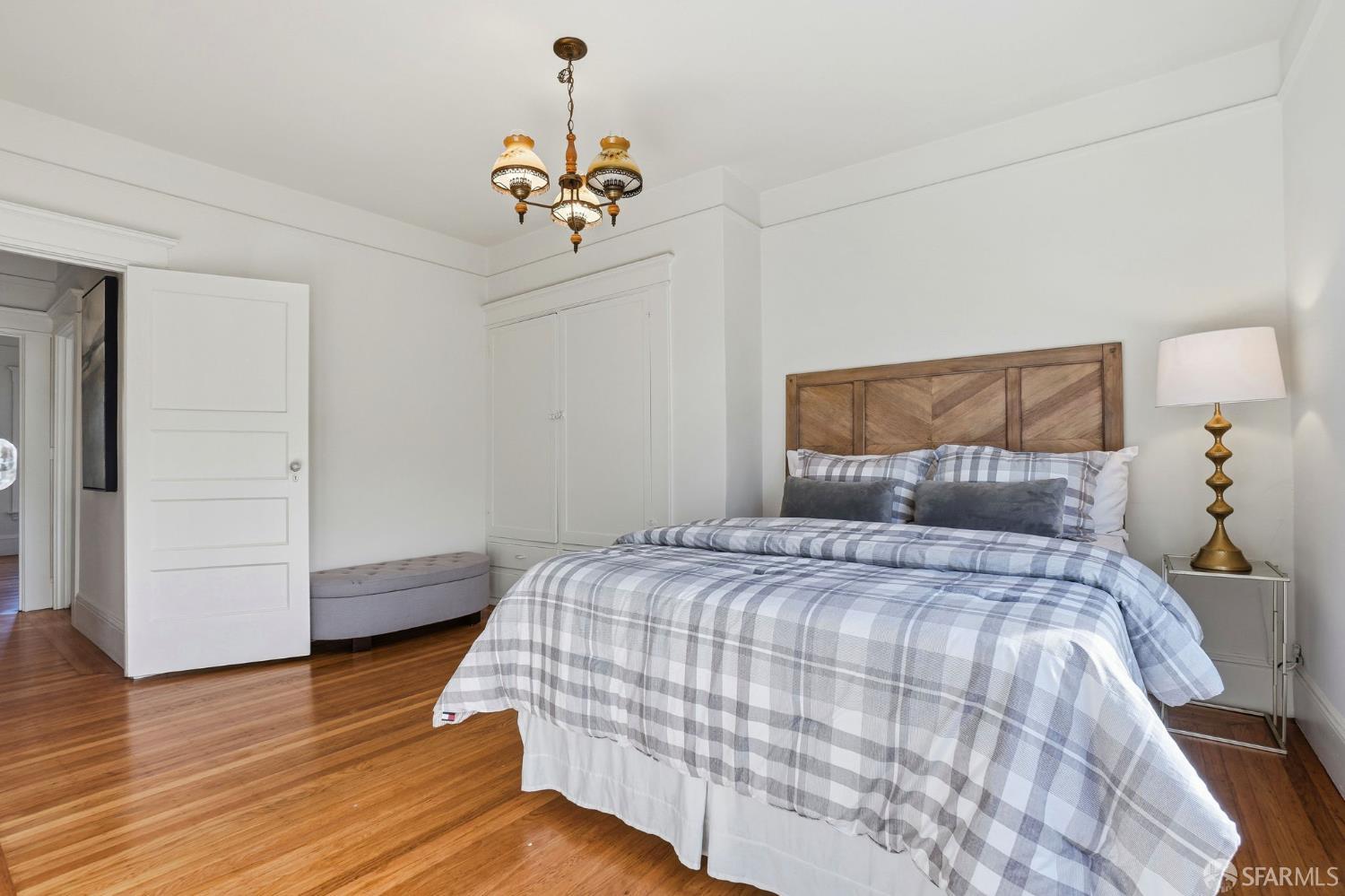 Detail Gallery Image 49 of 89 For 54 Norton St, San Francisco,  CA 94112 - 4 Beds | 1/1 Baths