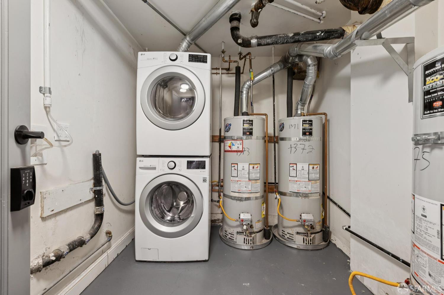 Detail Gallery Image 9 of 15 For 1375 Broadway St, San Francisco,  CA 94109 - 0 Beds | 1 Baths