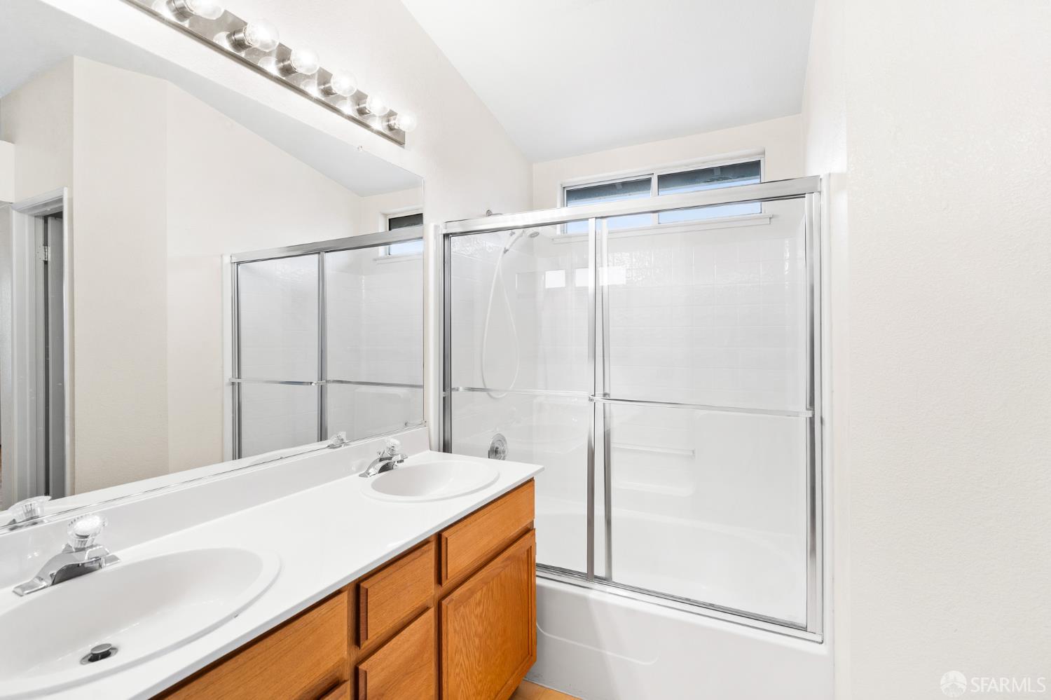 Detail Gallery Image 36 of 39 For 5160 Roundup Way, Antioch,  CA 94531 - 4 Beds | 2/1 Baths