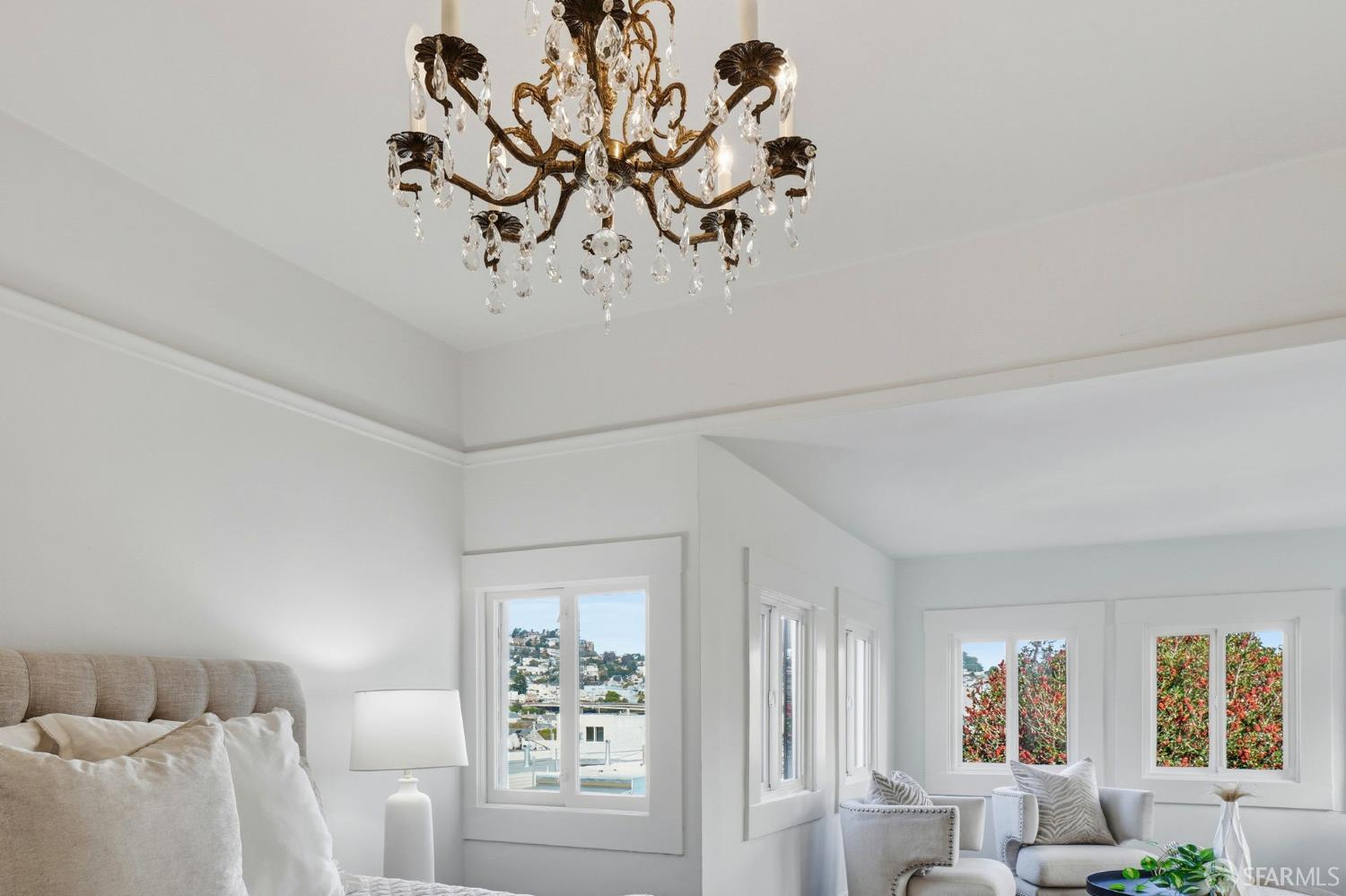 Detail Gallery Image 34 of 89 For 54 Norton St, San Francisco,  CA 94112 - 4 Beds | 1/1 Baths