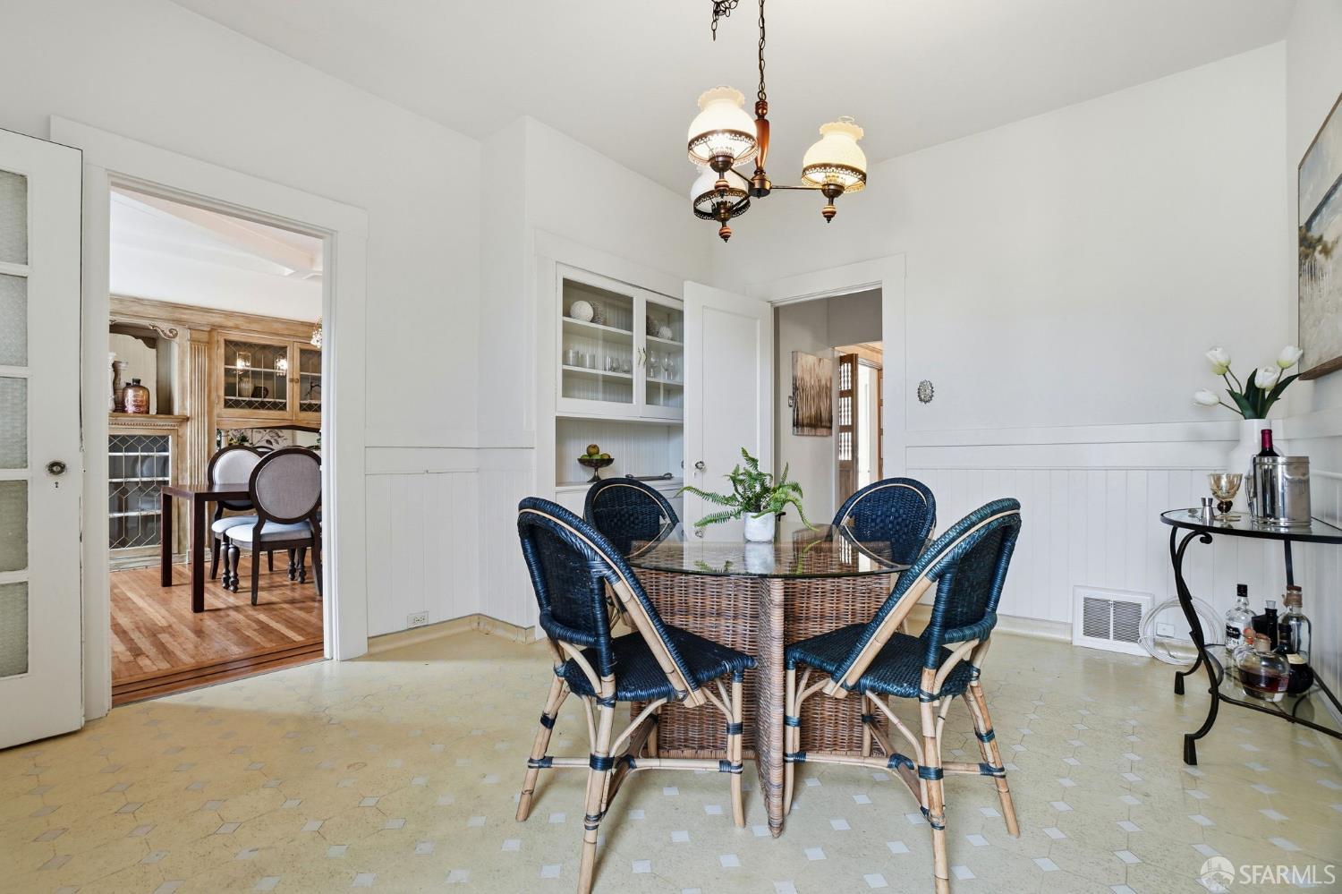 Detail Gallery Image 23 of 89 For 54 Norton St, San Francisco,  CA 94112 - 4 Beds | 1/1 Baths