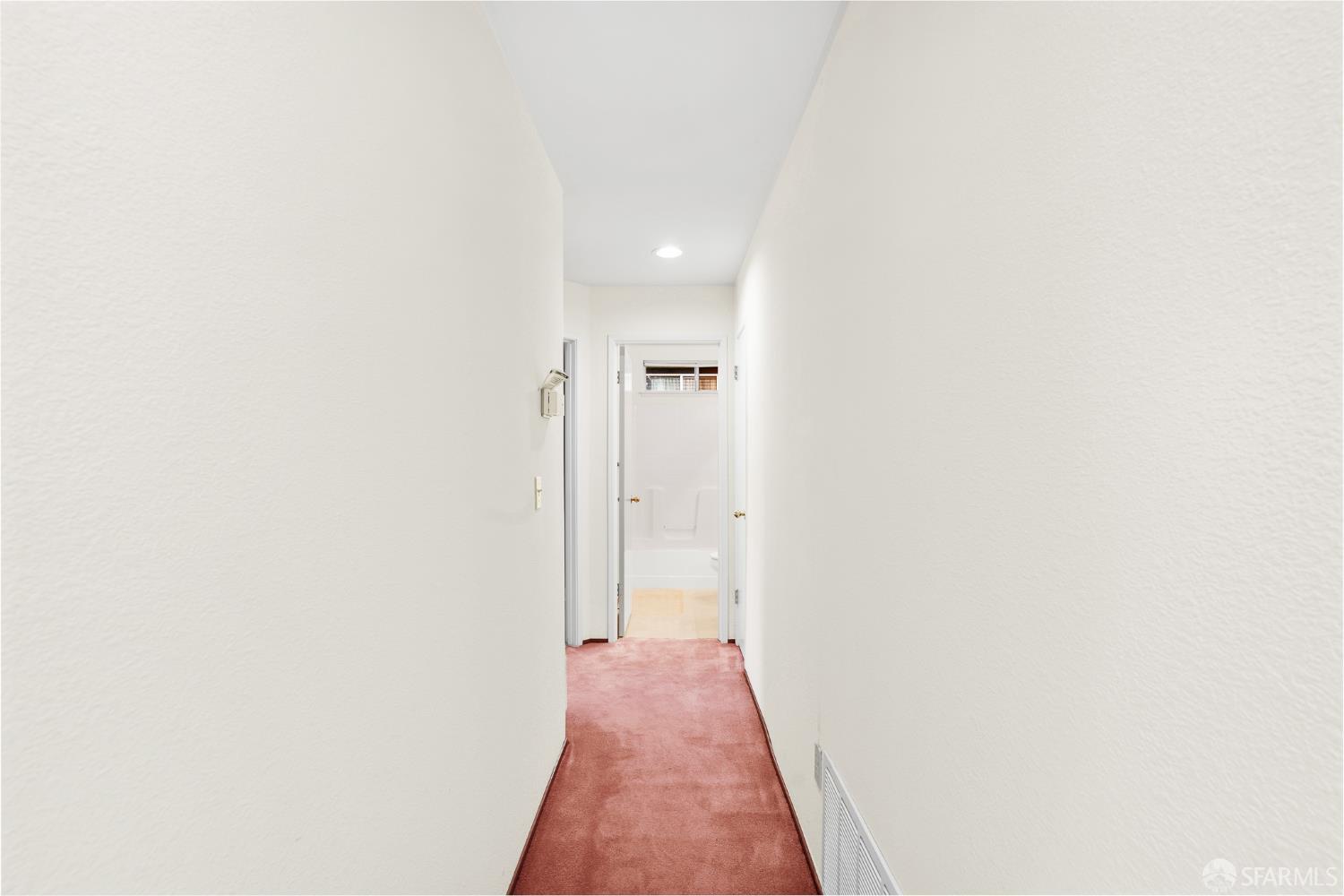 Detail Gallery Image 13 of 39 For 5160 Roundup Way, Antioch,  CA 94531 - 4 Beds | 2/1 Baths