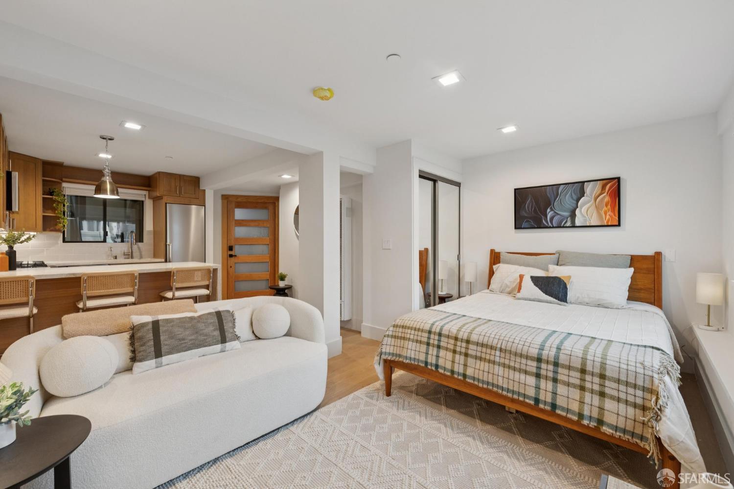 Detail Gallery Image 7 of 15 For 1375 Broadway St, San Francisco,  CA 94109 - 0 Beds | 1 Baths