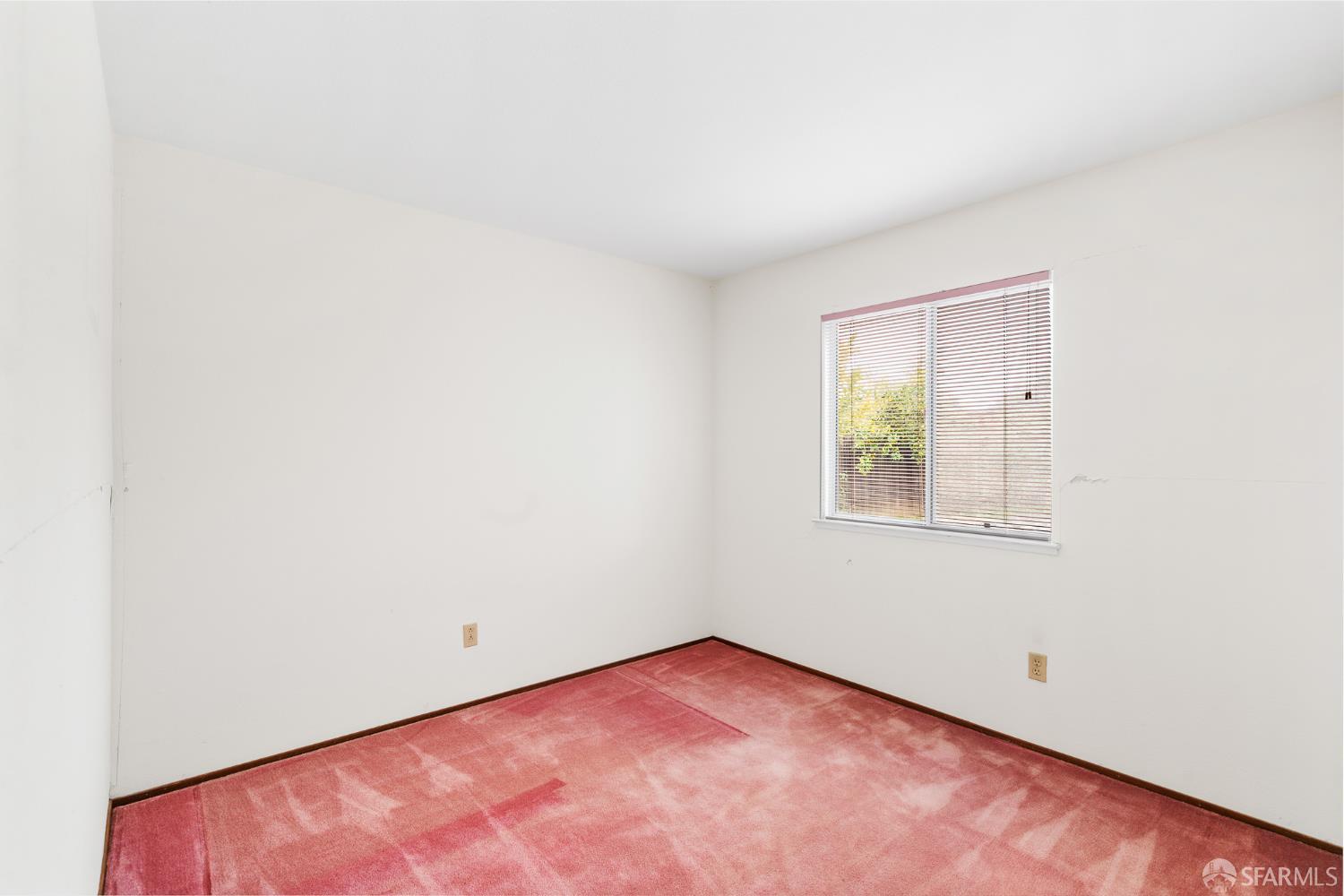 Detail Gallery Image 11 of 39 For 5160 Roundup Way, Antioch,  CA 94531 - 4 Beds | 2/1 Baths