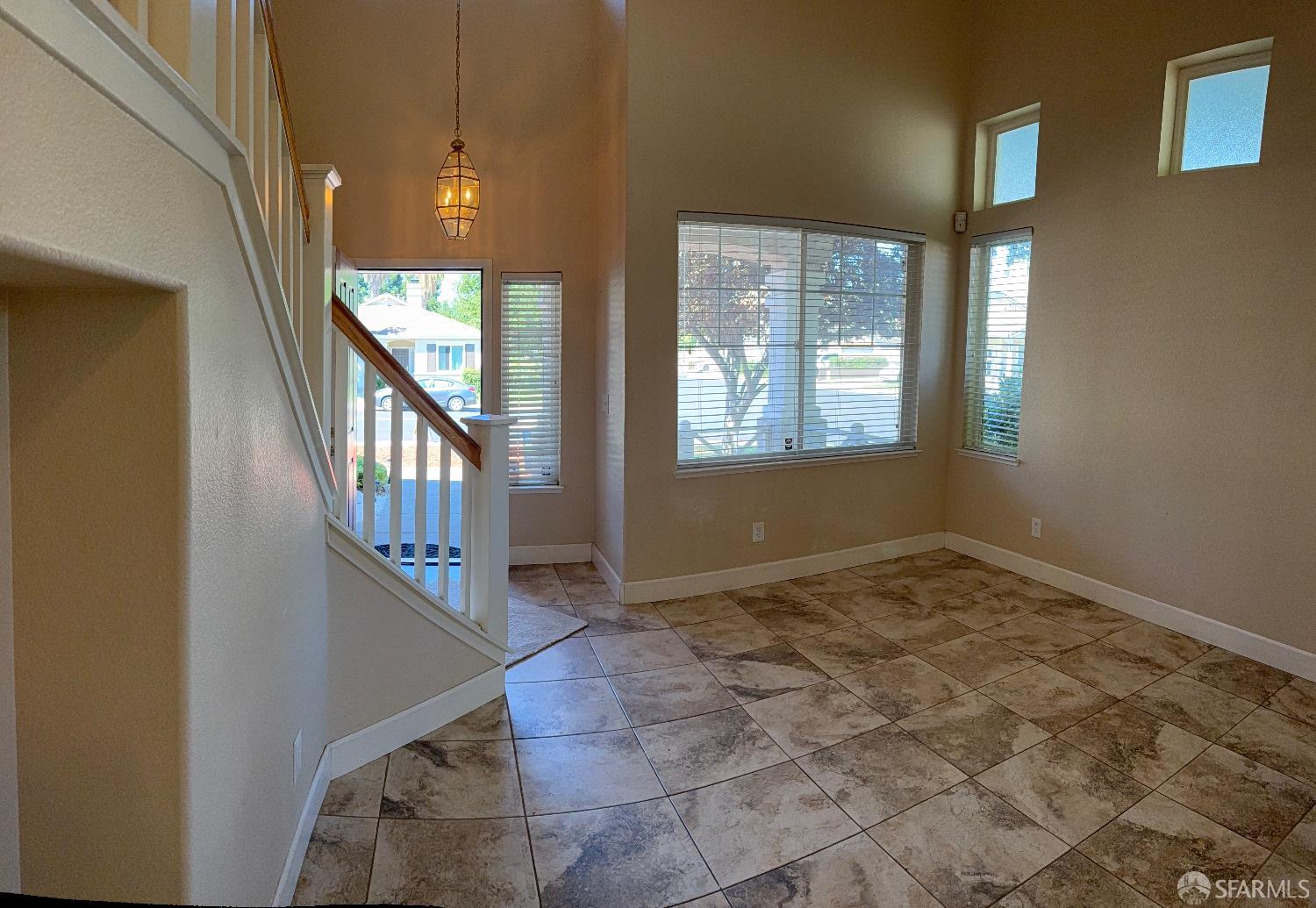 Detail Gallery Image 3 of 34 For 1804 Shadowcliff Way, Brentwood,  CA 94513 - 3 Beds | 2/1 Baths