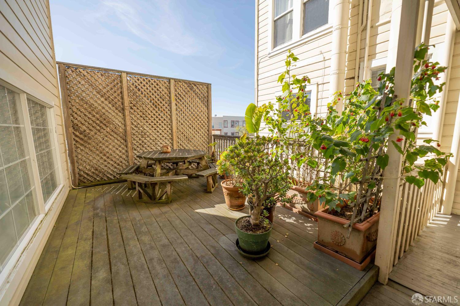 Detail Gallery Image 6 of 6 For 695 35th Ave #101,  San Francisco,  CA 94121 - 0 Beds | 1 Baths