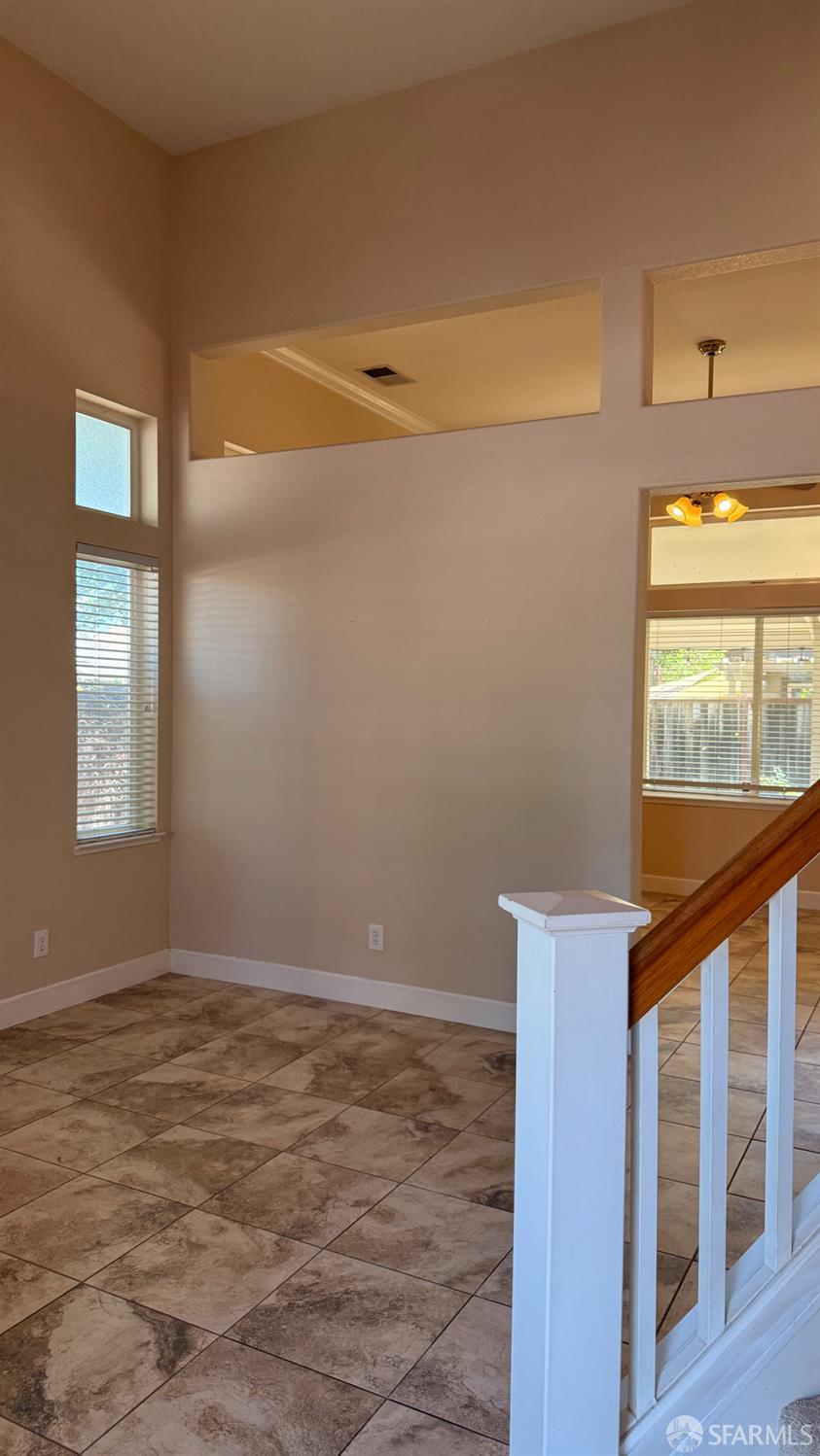 Detail Gallery Image 6 of 34 For 1804 Shadowcliff Way, Brentwood,  CA 94513 - 3 Beds | 2/1 Baths