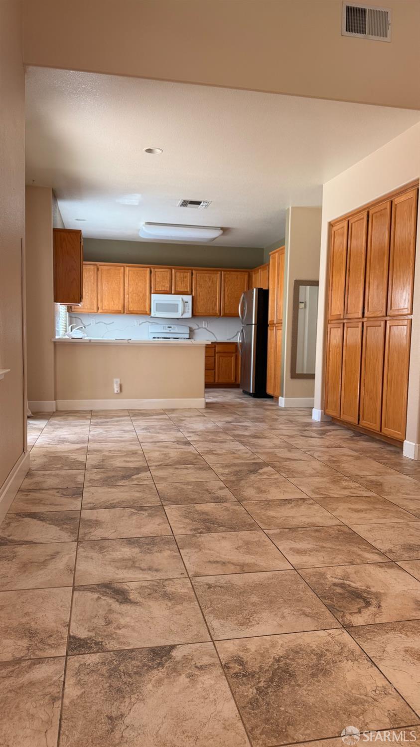 Detail Gallery Image 10 of 34 For 1804 Shadowcliff Way, Brentwood,  CA 94513 - 3 Beds | 2/1 Baths